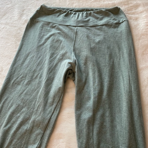 Set Of 2 OS Solid Heather Colored LuLaroe Leggings - Picture 6 of 16